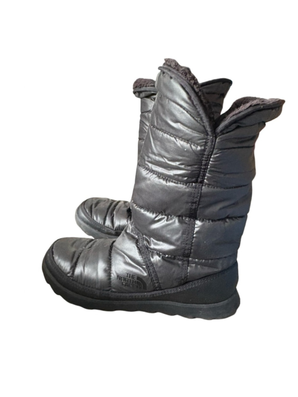 The North Face Amore II shiny black puffer boots - size 7